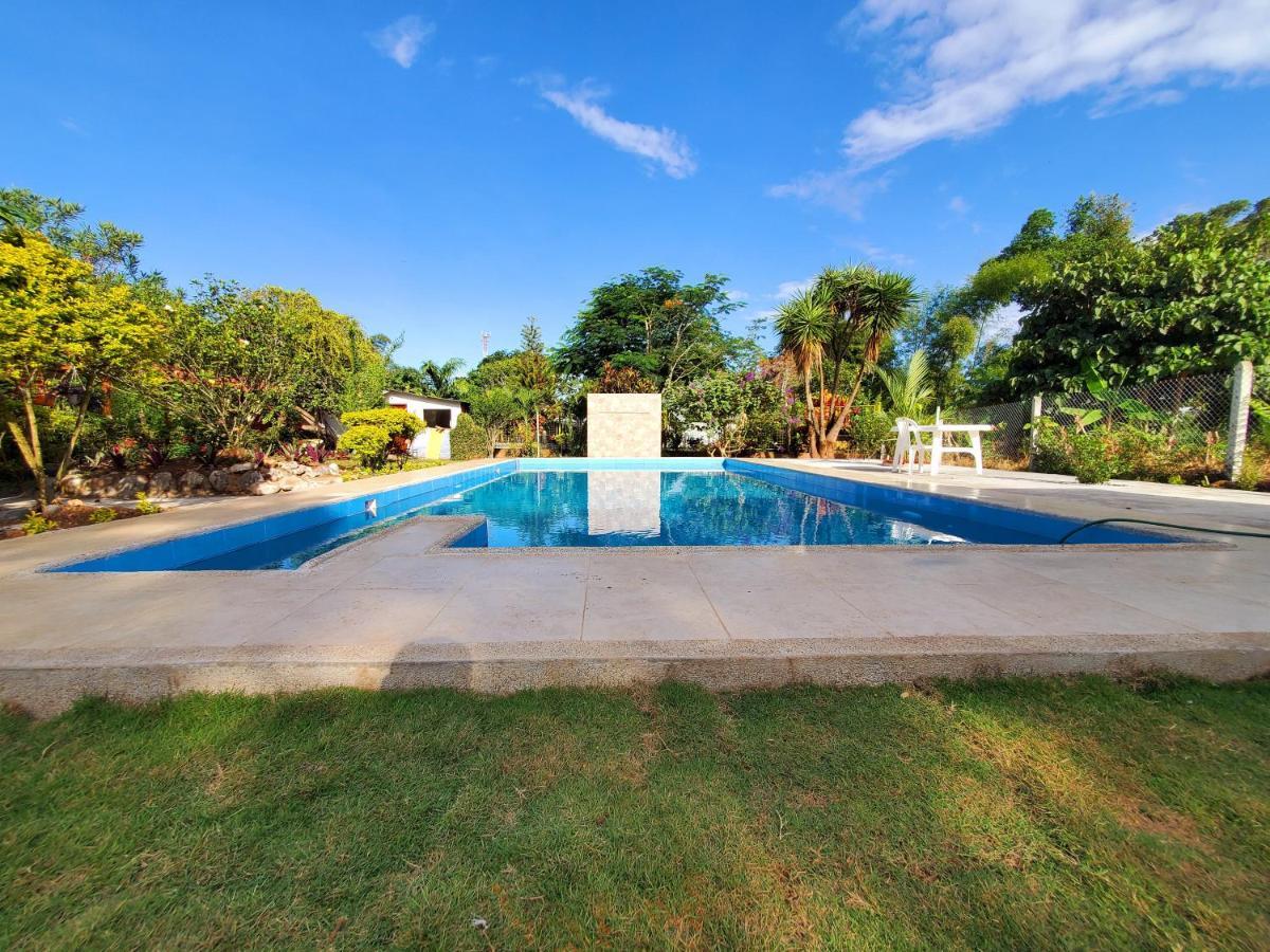 Casa Blanca Hortencia Sucua 外观 照片