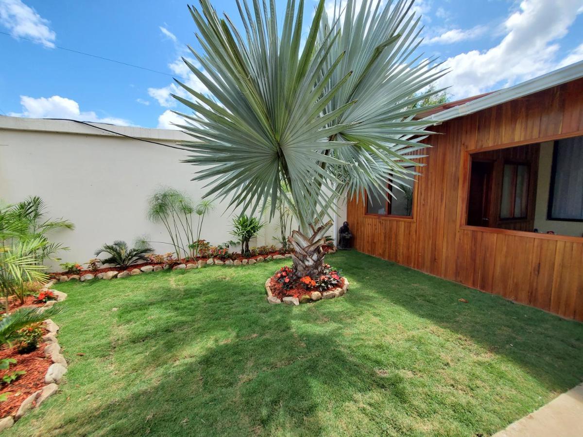 Casa Blanca Hortencia Sucua 外观 照片